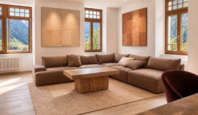 Villa Flora 1909 – with Wellness Area and Prime Location in Grindelwald