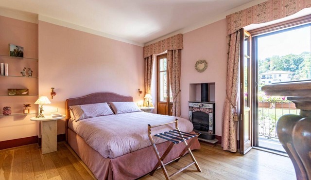Villa Harmonia - Luxury Rooms - Rosa Suite - AC - By Guestaly
