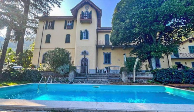 Villa Santa Chiara B by Lago Reisen