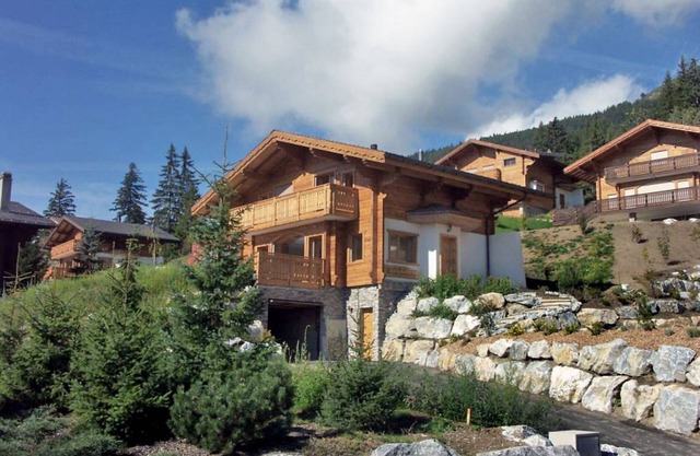 130 m² Accommodation ∙ 3 bedrooms ∙ 8 guests in Ayent