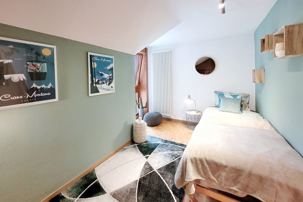 Randogne Apartment | L'AvantGardiste, spacious duplex apartment (6 Bedrooms) with panoramic view
