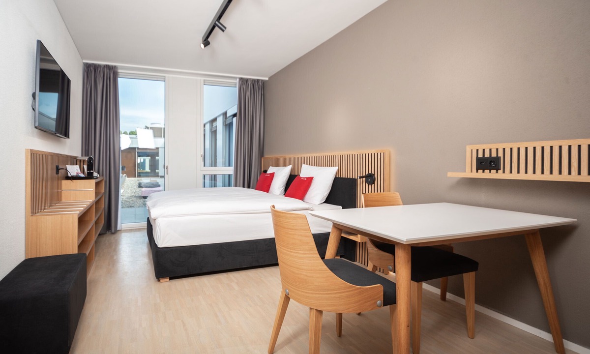 Bachenbulach Hotel | Tailormade Hotel BAB Bachenbülach