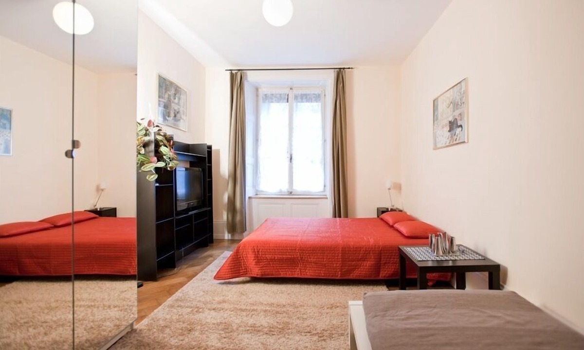 Biel Apartment | Gaestezimmer Plaenke