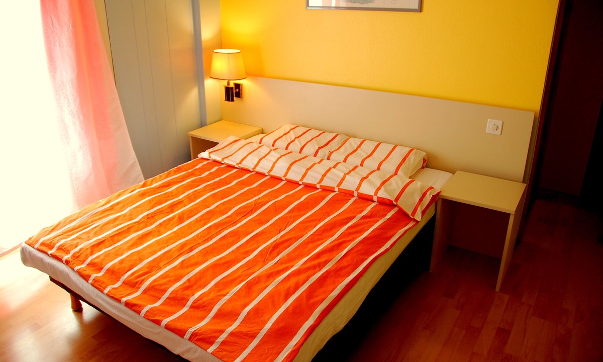 Vuiteboeuf Hotel | Hotel de l'Ours