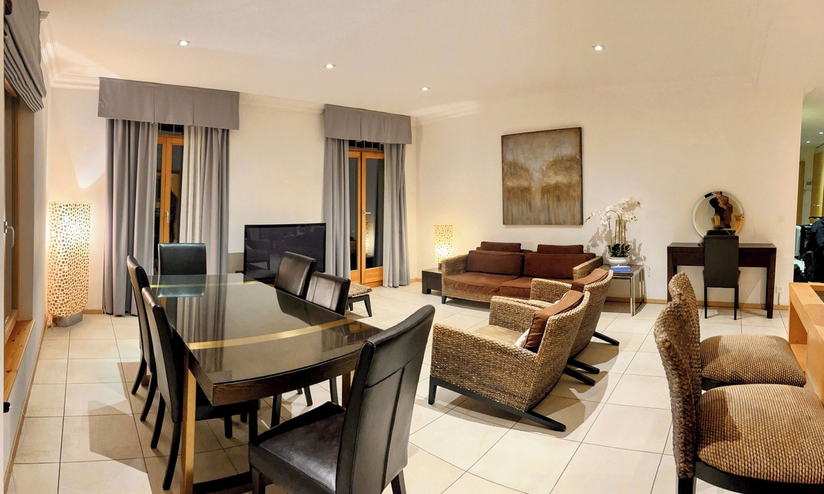 Chateau-d'Oex Apartment | Luxury Apartment, Panoramic Mountain Views, 5 Star Spa Facilities - 4 Bedroom