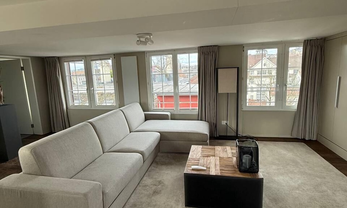 Niederdorf Apartment | Airhome Limmatquai River View Apartment