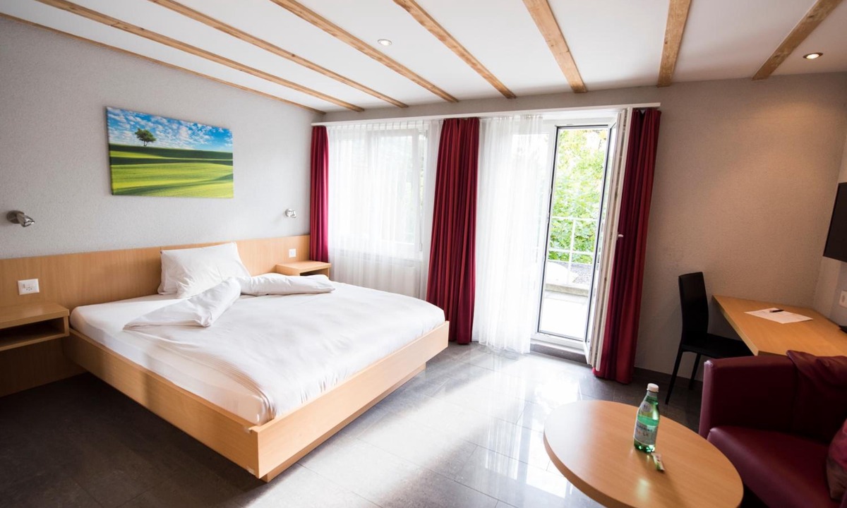 Nussbaumen Hotel | Hotel Restaurant Neuhaus
