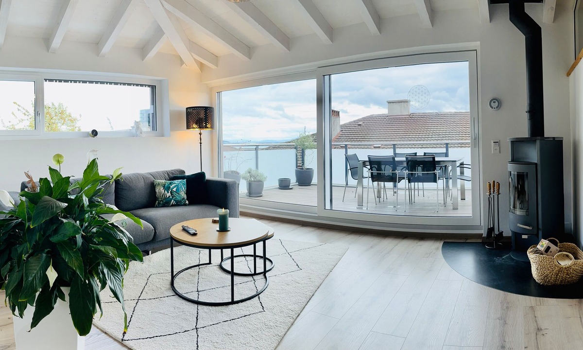 Neuchatel Apartment | Appartement de 5,5 Pièces au Calme, à Proximité de la Gare et du Centre-ville