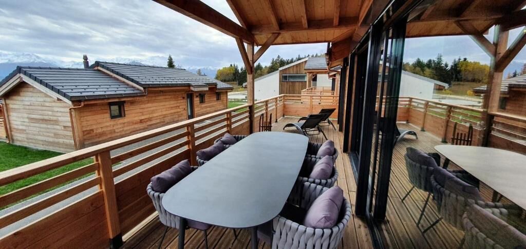 Ayent Ski Chalet | Woodland Village