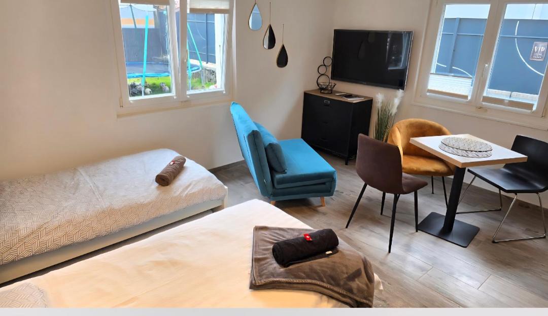 Fully Apartment | Le Petit Beurre de cacahuète et Le Poivre et Sel