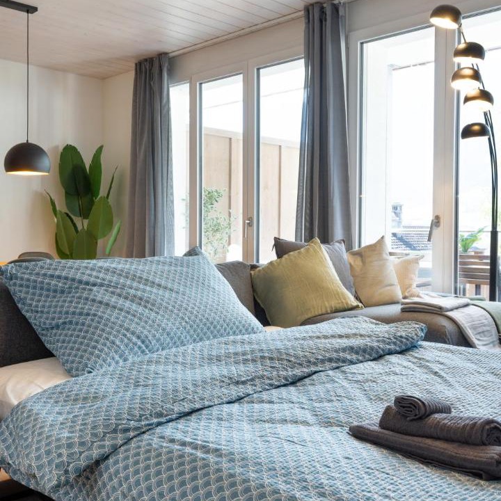 Lungern Apartment | Scenic Apartment with Balcony View & Free Parking