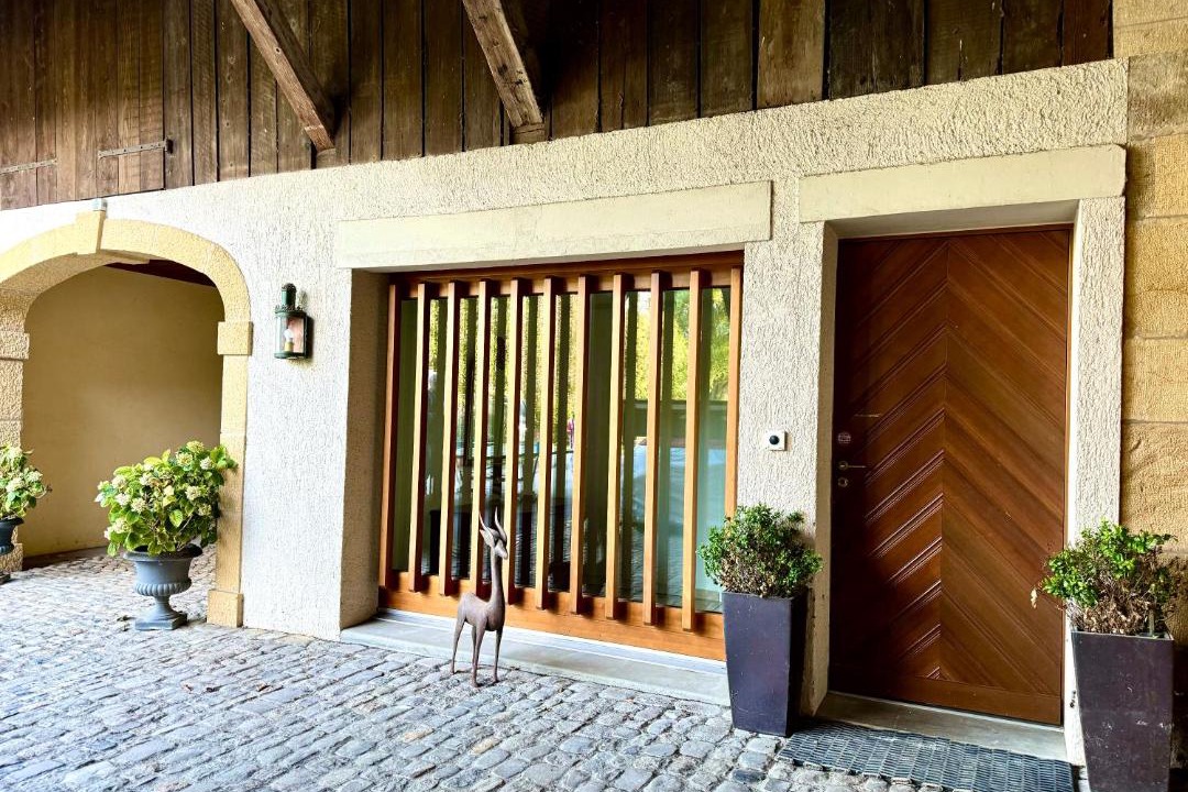 Auvernier Apartment | Ferme de Grandchamp
