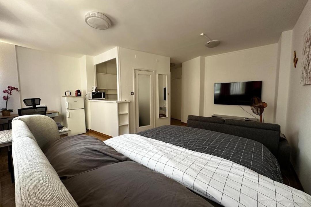 Saint-Gervais Temple Apartment | 01 Convenient Central Studio - Station Station