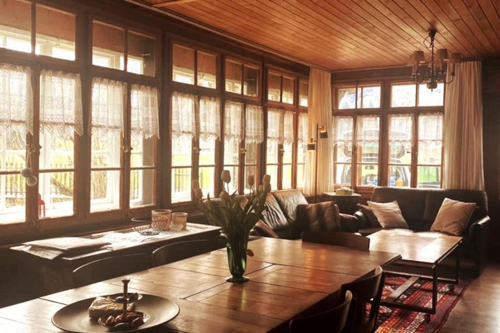 Kandersteg Apartment | Wunderschönes Chalet Stöckli