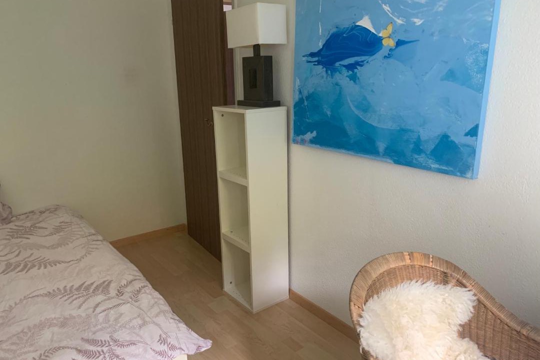 Oberlunkhofen House | Gemütliches Zimmer im Grünen mit eigenem Bad WC