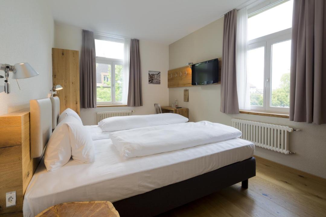 Breitenrain-Lorraine Hotel | Alpenblick Bern - kind of a hotel