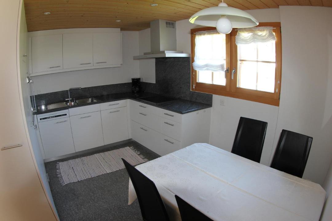 Acletta Apartment | Ferienwohnung Rigoleth