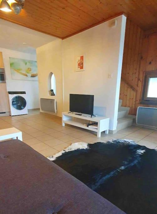 Moleson Apartment | Superbe appartement 3.5 avec cheminée