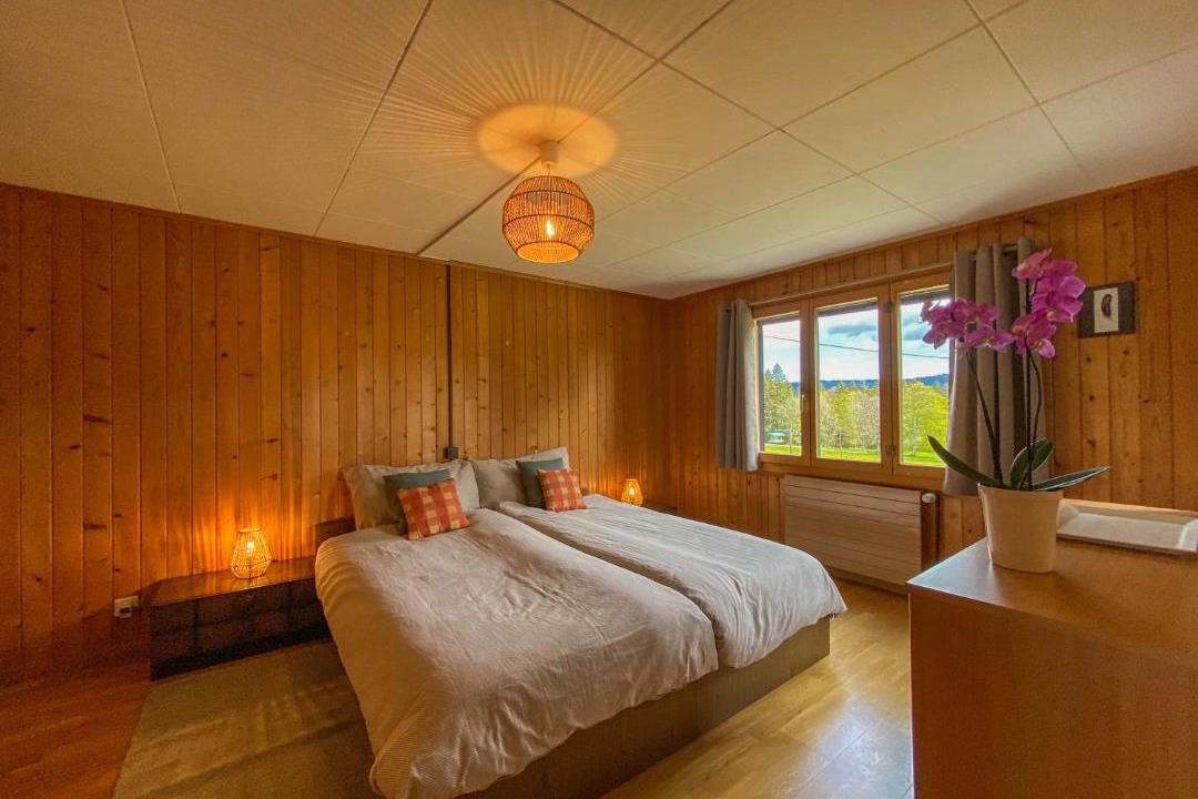 Le Locle Ski Chalet | Chalet en pleine nature avec Spa