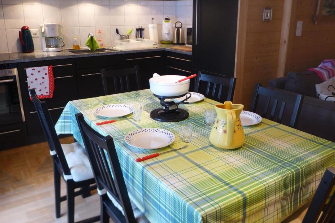 Ormont-Dessus Apartment | Apartment Val Neige Apt- 12 by Interhome