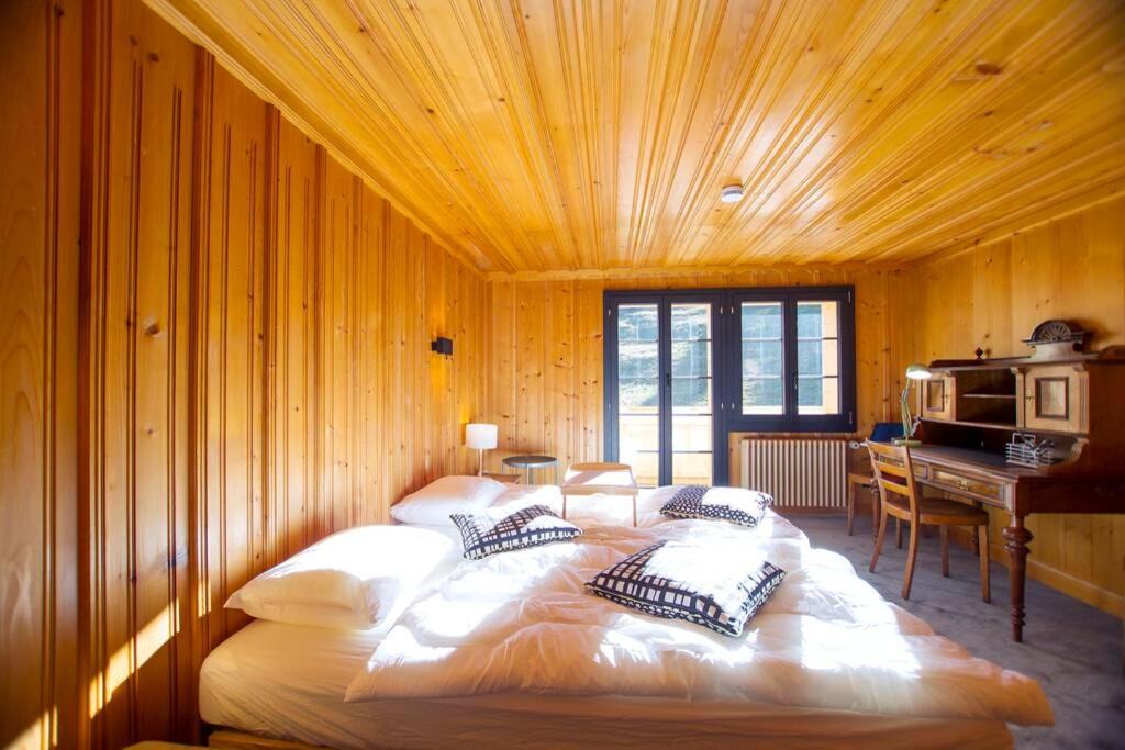 Saanenmoeser Apartment | Ferienwohnung Lochstafel