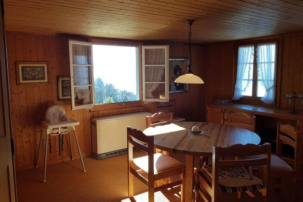 Greppen Apartment | Bauernhaus mit Charme, Traumaussicht und Sauna