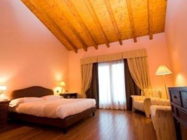 Photo of Bedroom in Capolago