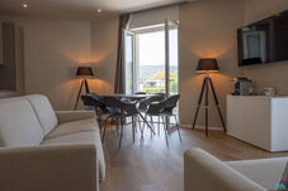 Photo of Livingroom in San Felice del Benaco