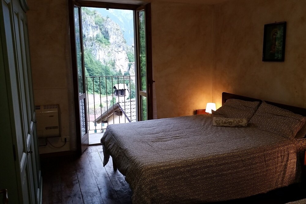 Photo of Bedroom in Ornica