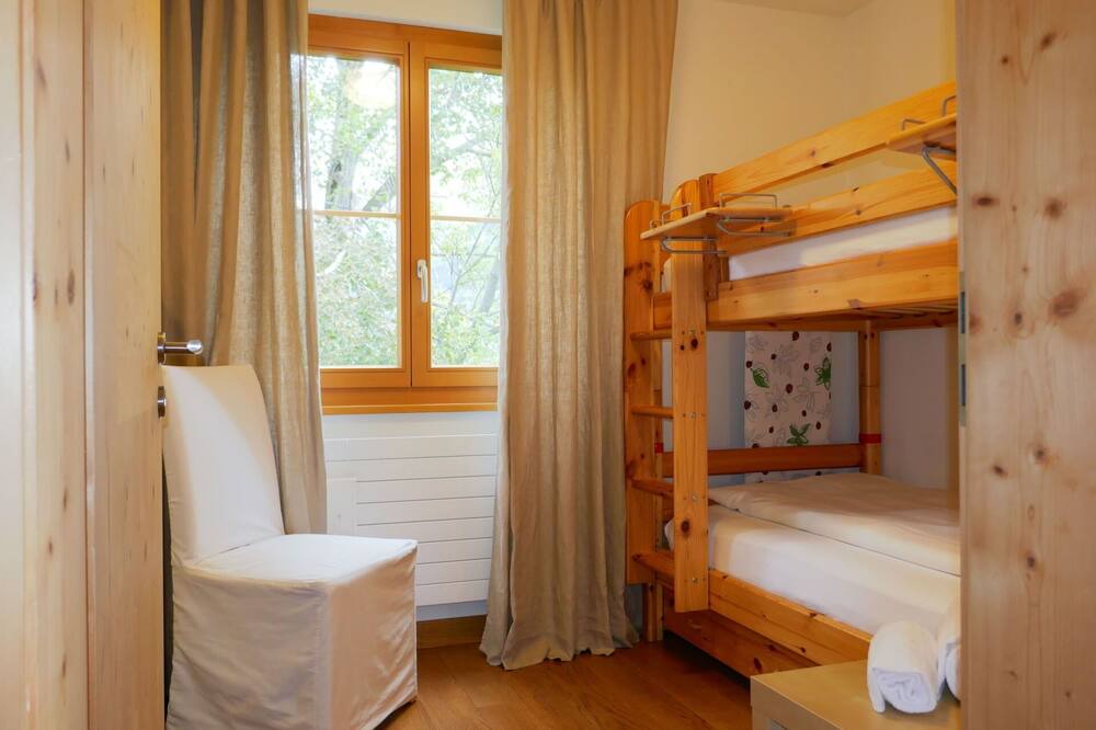 Photo of Bedroom in Samedan