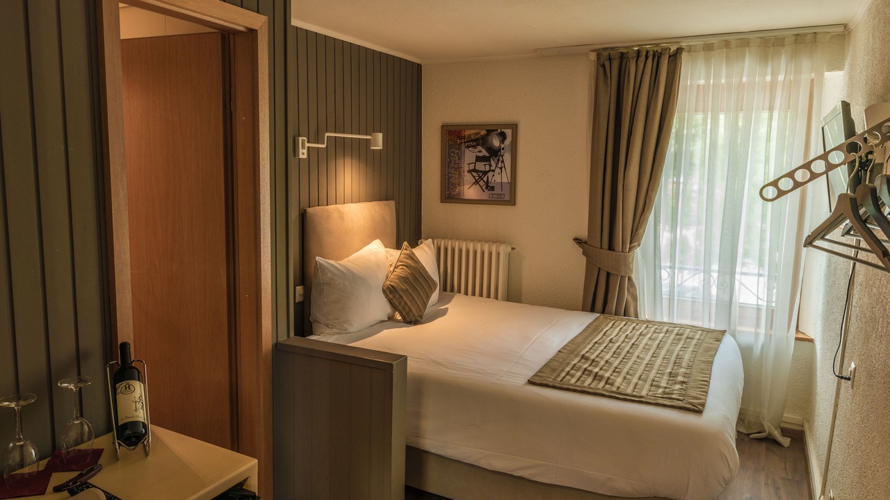Photo of Bedroom in Nyon