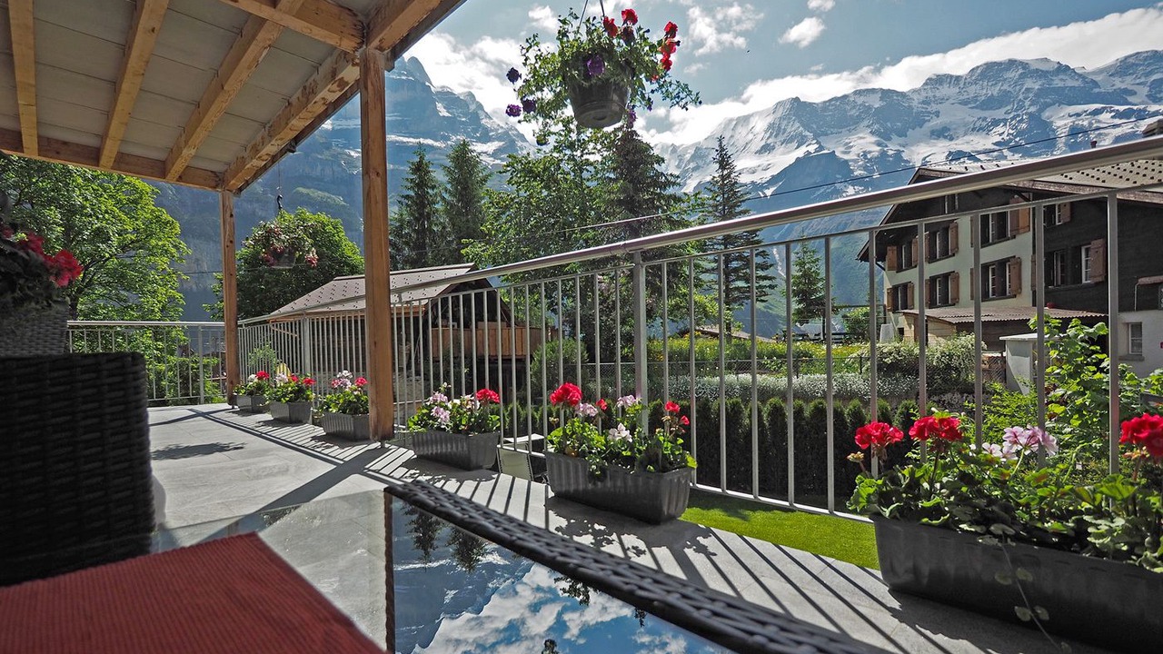 Photo of Patio Balcony in Gimmelwald