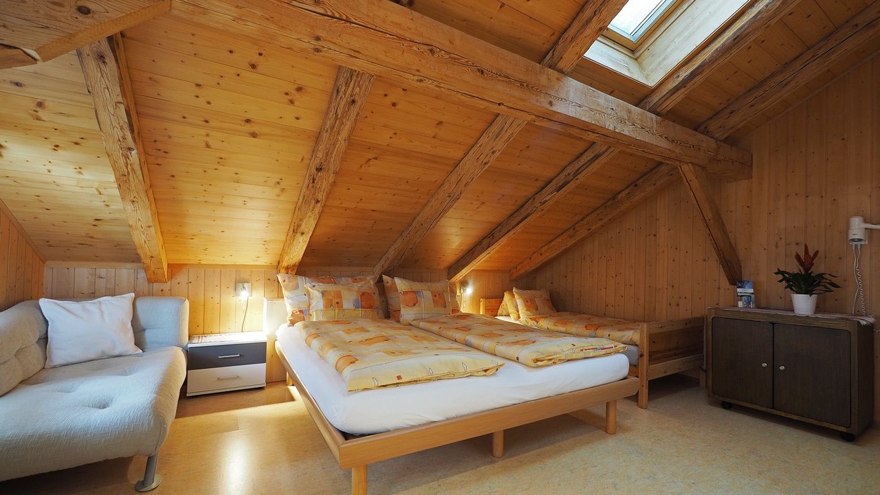 Photo of Bedroom in Gimmelwald