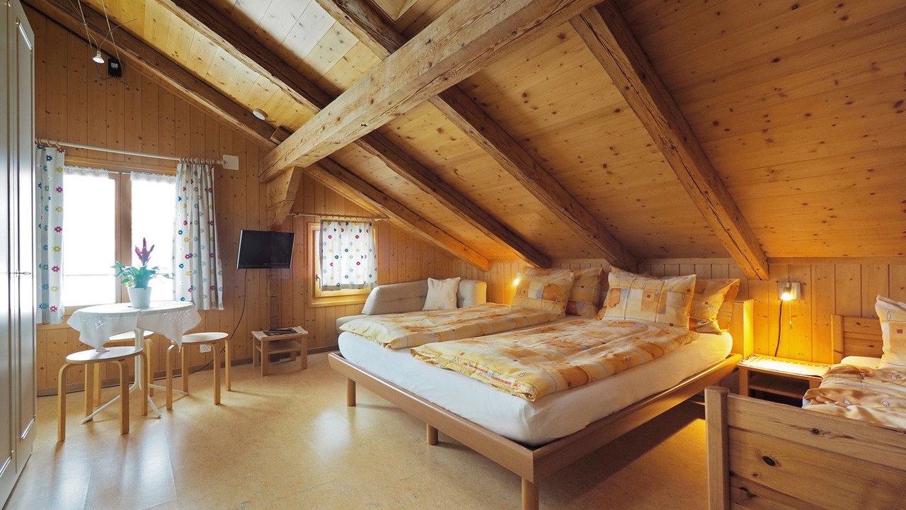 Photo of Bedroom in Gimmelwald