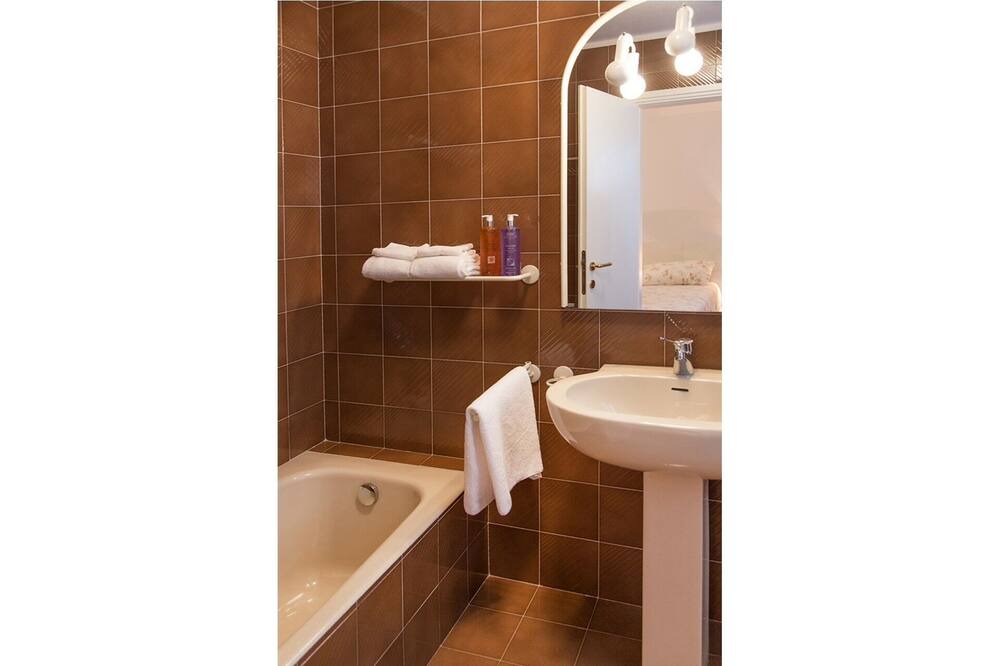 Photo of Bathroom in Abbadia Lariana