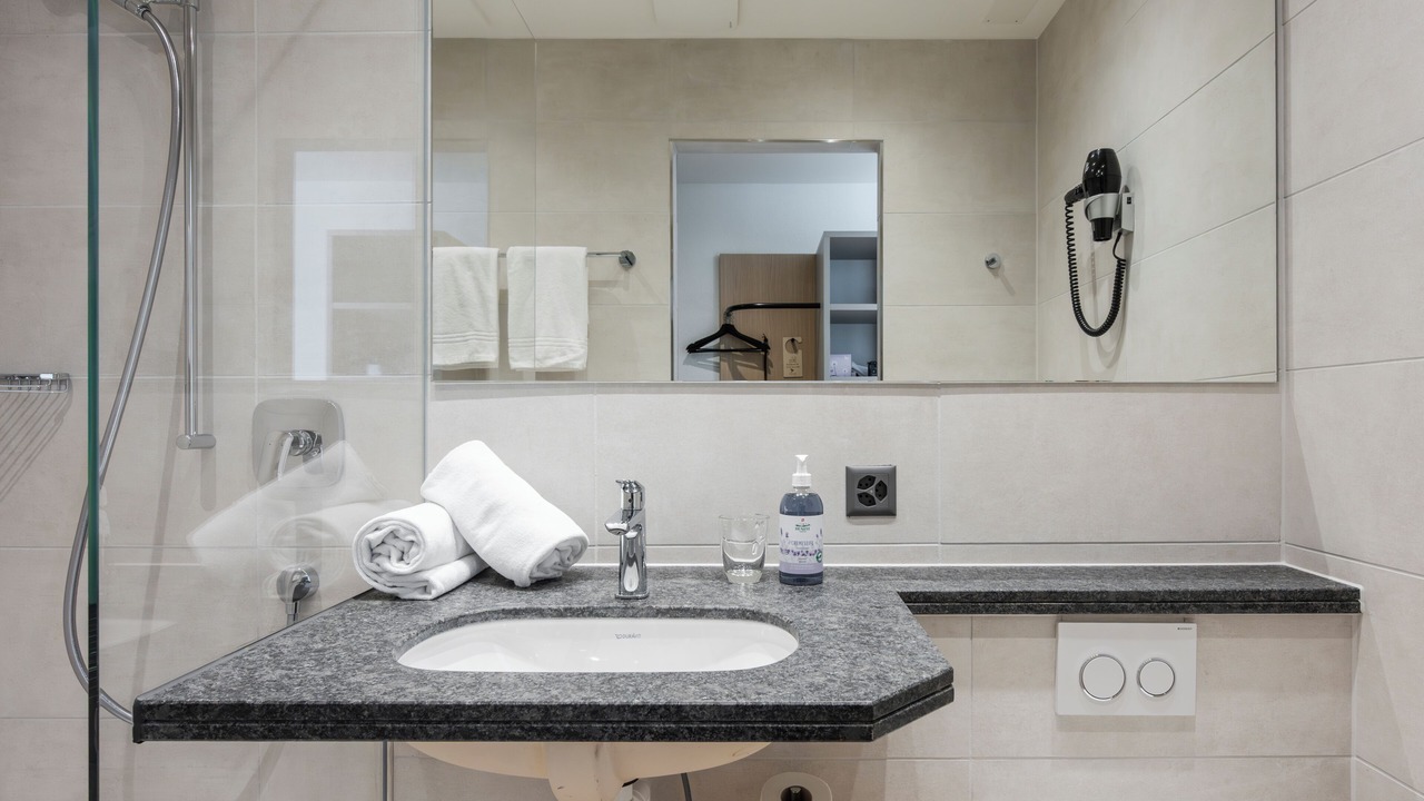 Photo of Bathroom in Nussbaumen