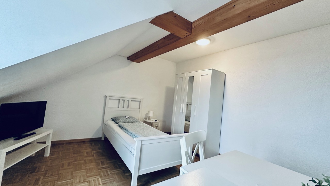 Photo of Bedroom in Flumenthal