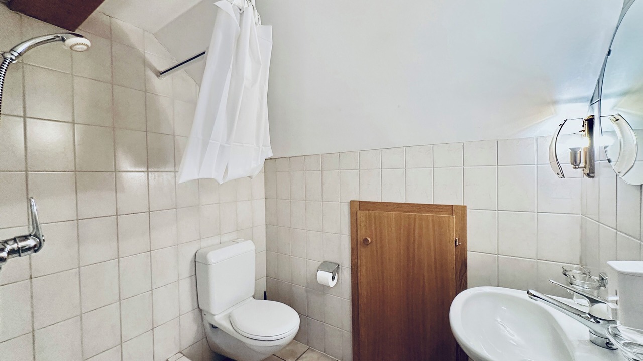 Photo of Bedroom in Flumenthal
