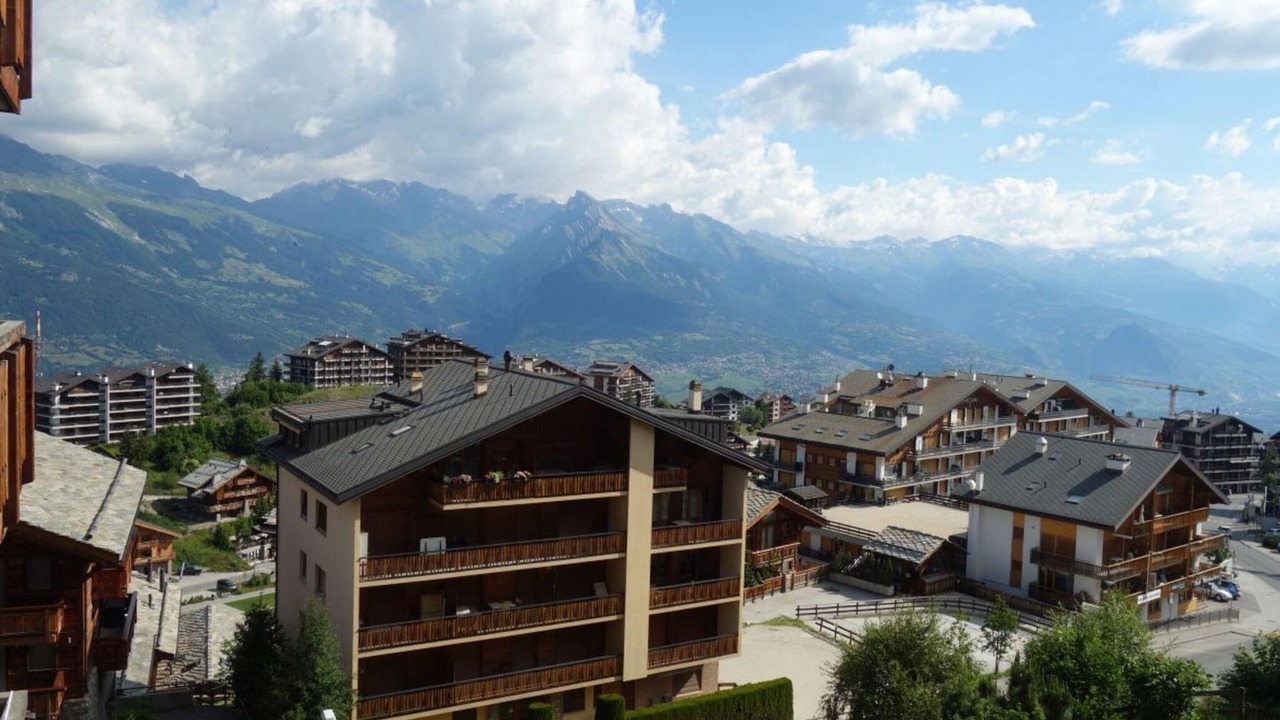 Photo of Outdoor in Saint-Pierre-de-Clages