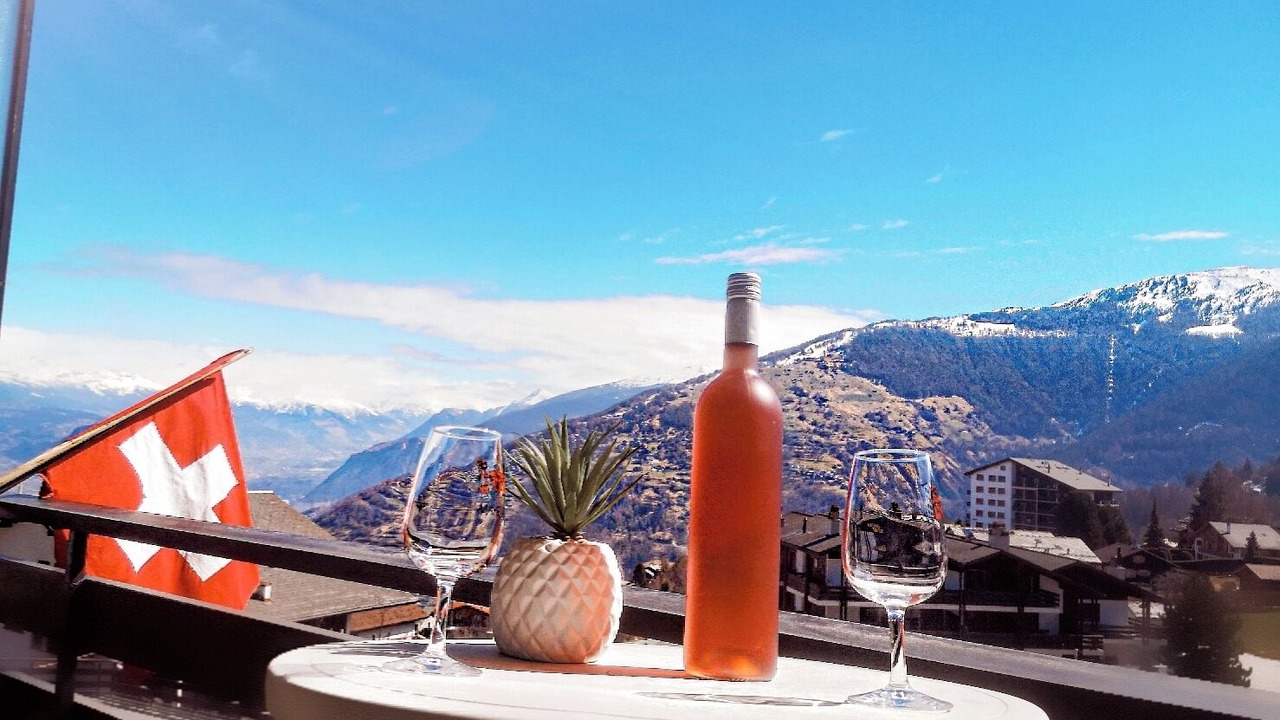 Photo of Outdoor in Saint-Pierre-de-Clages