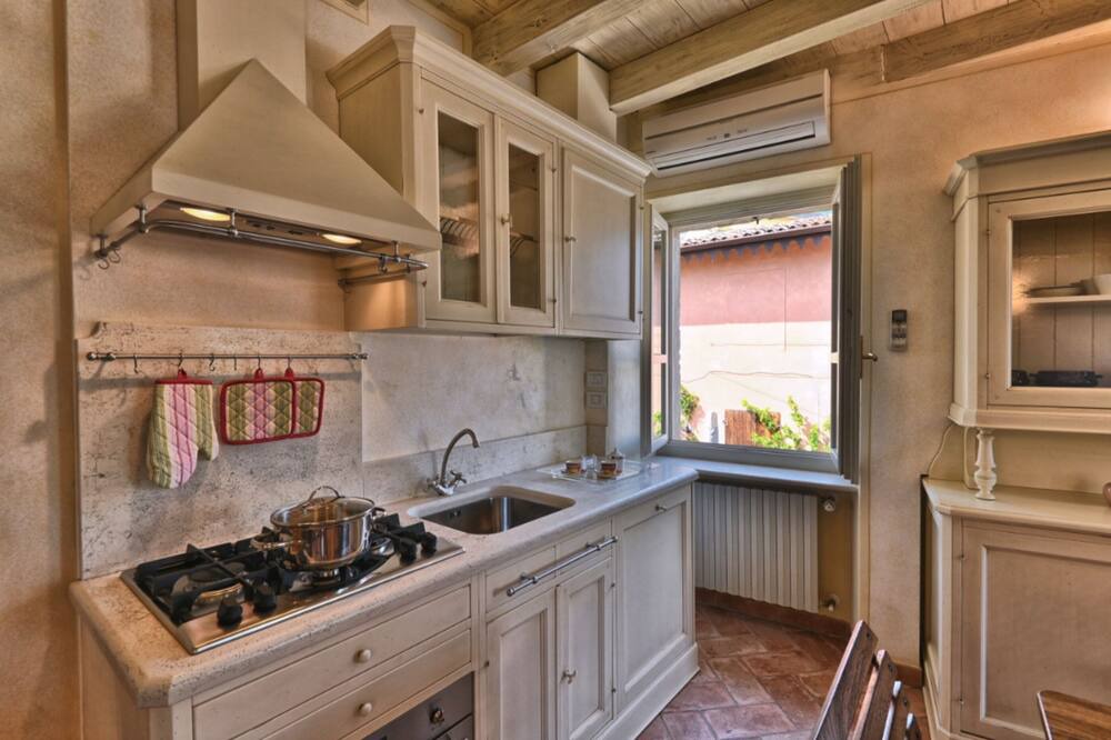 Photo of Kitchen in Bogliaco