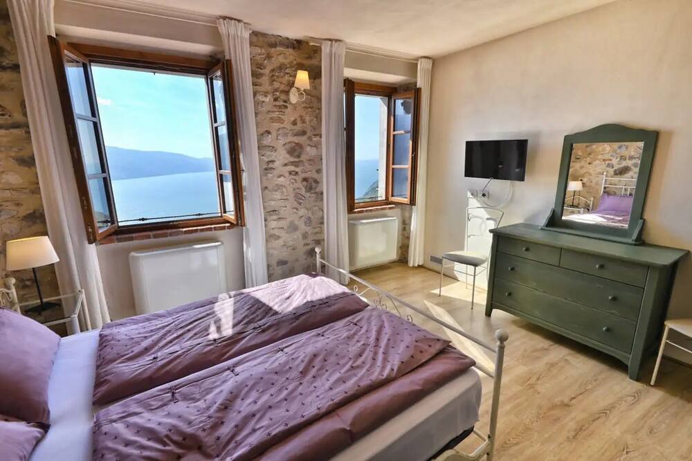 Photo of Bedroom in Oldesio