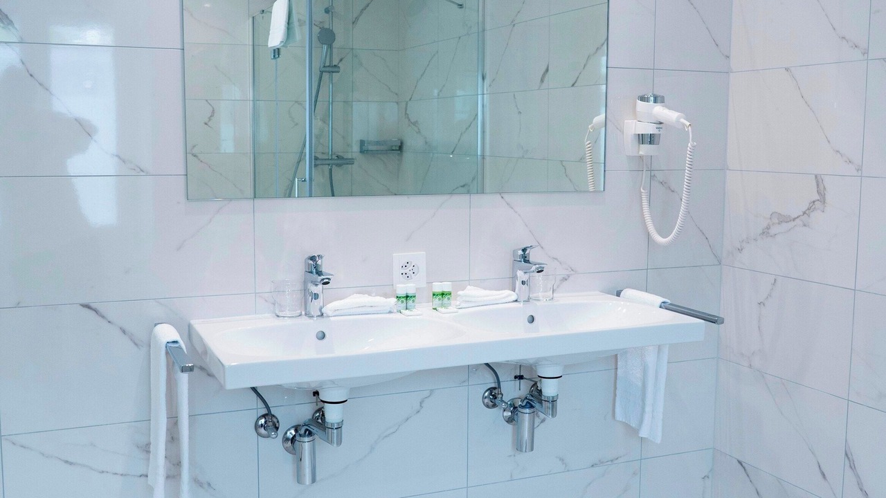 Photo of Bathroom in Montreux City Centre
