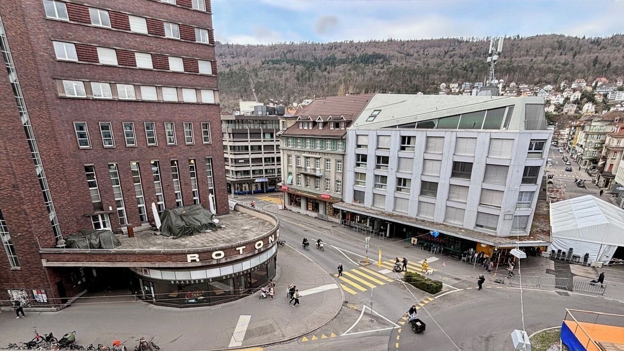Photo of Others in Biel