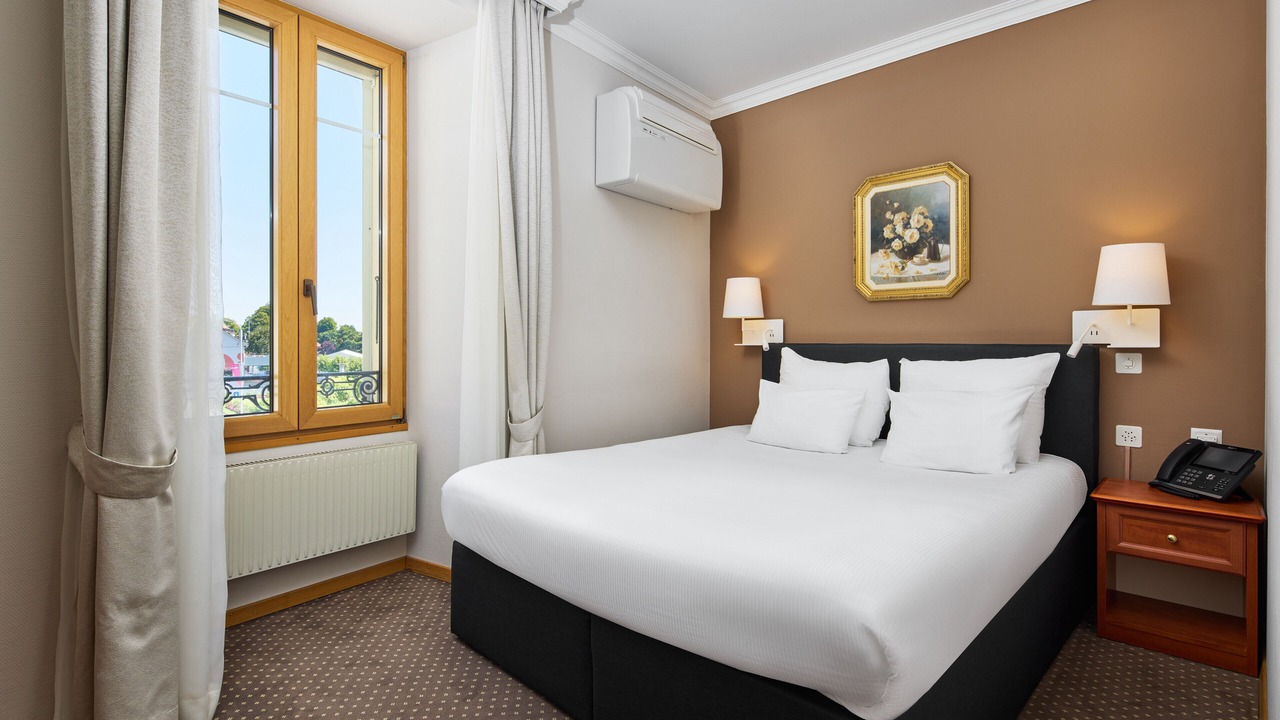 Photo of Bedroom in Nyon