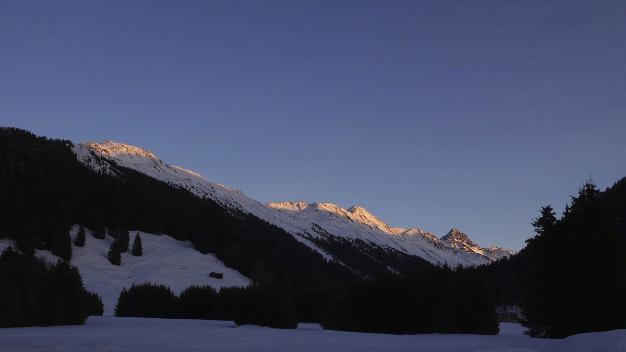 Photo of Others in Davos-Dorf