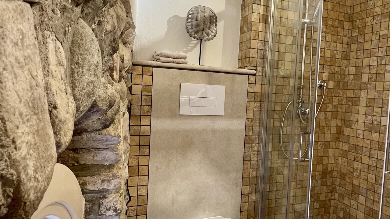 Photo of Bathroom in San Felice del Benaco