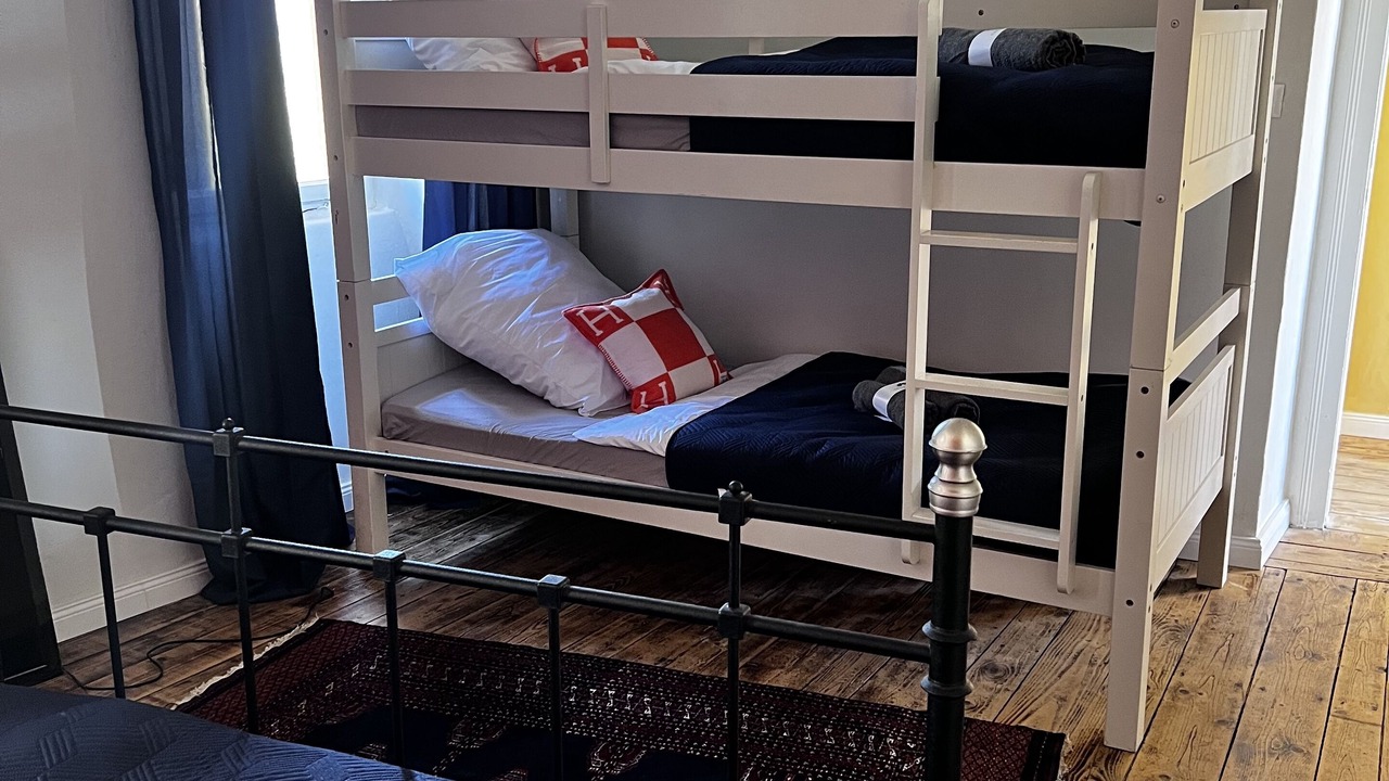 Photo of Bedroom in Toscolano Maderno