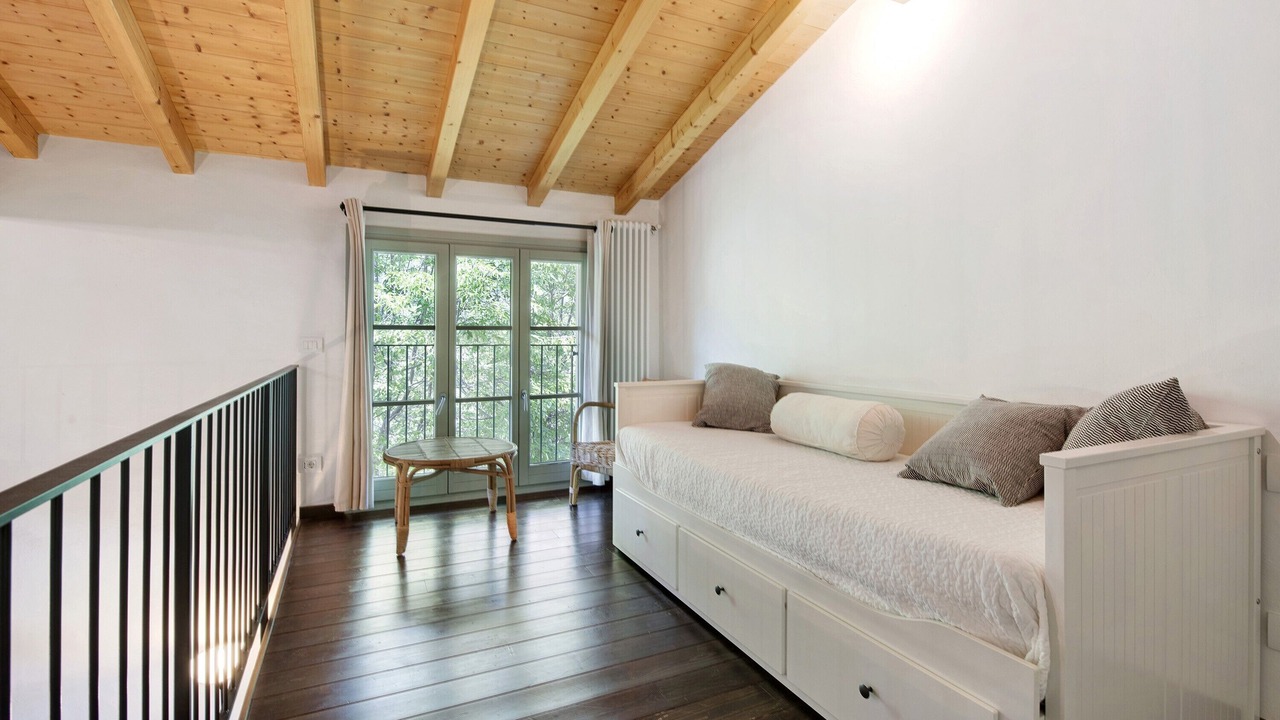 Photo of Bedroom in Toscolano Maderno