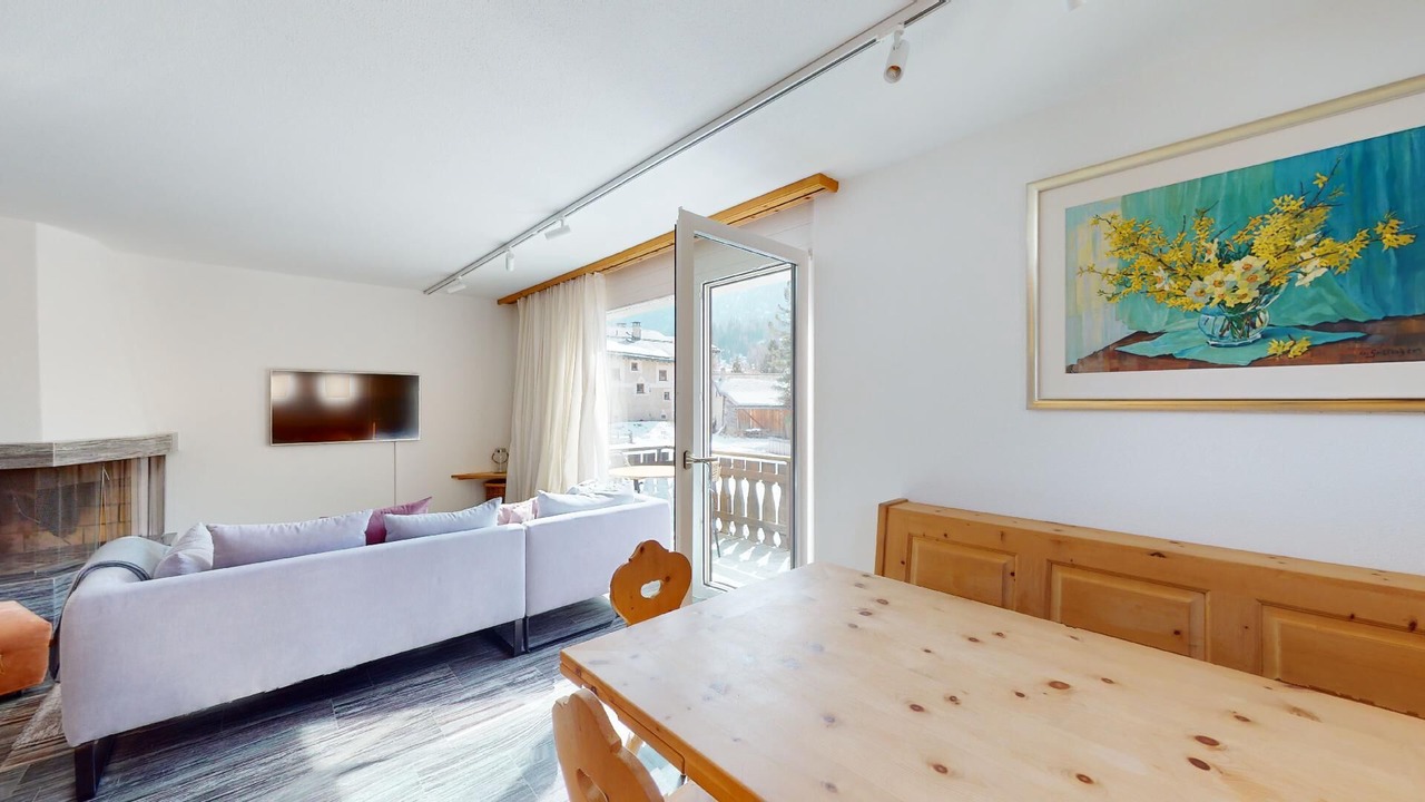 Photo of Livingroom in La Punt-Chamues-ch